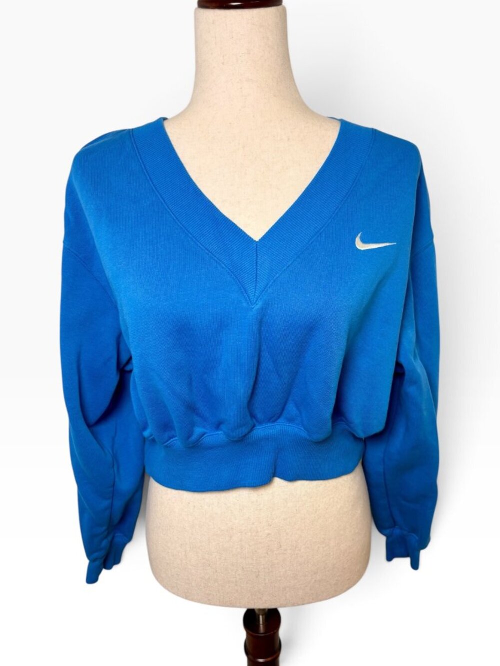 Nike Phoenix Fleece Star Blue Cropped V Neck Sweatshirt Size Small